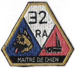 32° Régiment d'Artillerie-Maitre de Chien